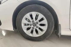 2021 Toyota Corolla 1.5L CVT Elite, белый — фото 5