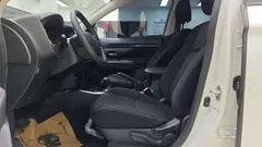 2021 Mitsubishi Outlander 2.0L 2WD 5-seat, белый — фото 7