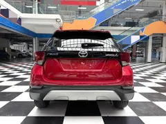 2022 Toyota Yaris L Zhixuan X 1.5L CVT Luxury Plus, красный — фото 14