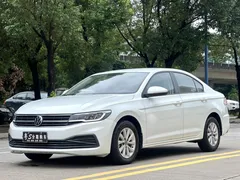 2021 Volkswagen Bora 1.5L AT Fashion, белый — фото 1