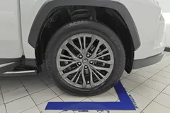 2023 Toyota Wildlander 2.0L 4WD Luxury Plus, белый — фото 5