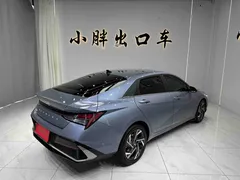 2023 Hyundai Elantra 1.5L CVT LUX Premium, синий — фото 4