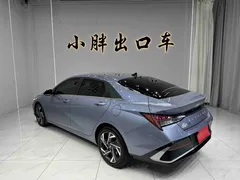2023 Hyundai Elantra 1.5L CVT LUX Premium, синий — фото 6