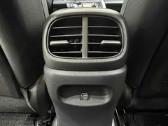2023 Hyundai Elantra 1.5L CVT LUX Premium, синий — фото 12