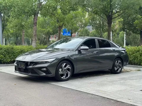 2023 Hyundai Elantra 1.5L CVT GLX Elite