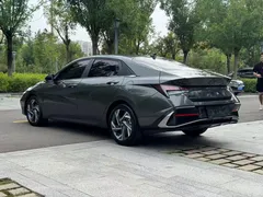 2023 Hyundai Elantra 1.5L CVT GLX Elite — фото 7