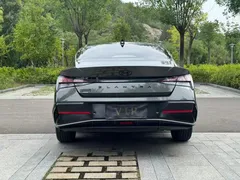 2023 Hyundai Elantra 1.5L CVT GLX Elite — фото 8