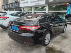 2021 Toyota Camry 2.0G Luxury, чёрный — фото 4