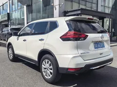 2022 Nissan X-Trail 2.0L 2WD, белый — фото 9