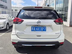 2022 Nissan X-Trail 2.0L 2WD, белый — фото 10
