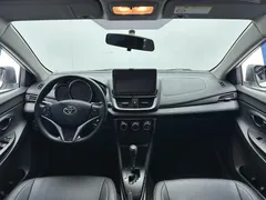 2022 Toyota Yaris L Zhixuan X 1.5L CVT Luxury Plus, белый — фото 7