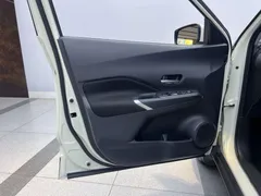 2022 Nissan Kicks 1.5L XL CVT Fashion, белый — фото 11