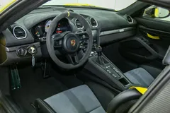 2022 Porsche 718 Cayman GT4 RS 4.0L, жёлтый — фото 4