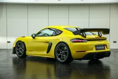2022 Porsche 718 Cayman GT4 RS 4.0L, жёлтый — фото 9