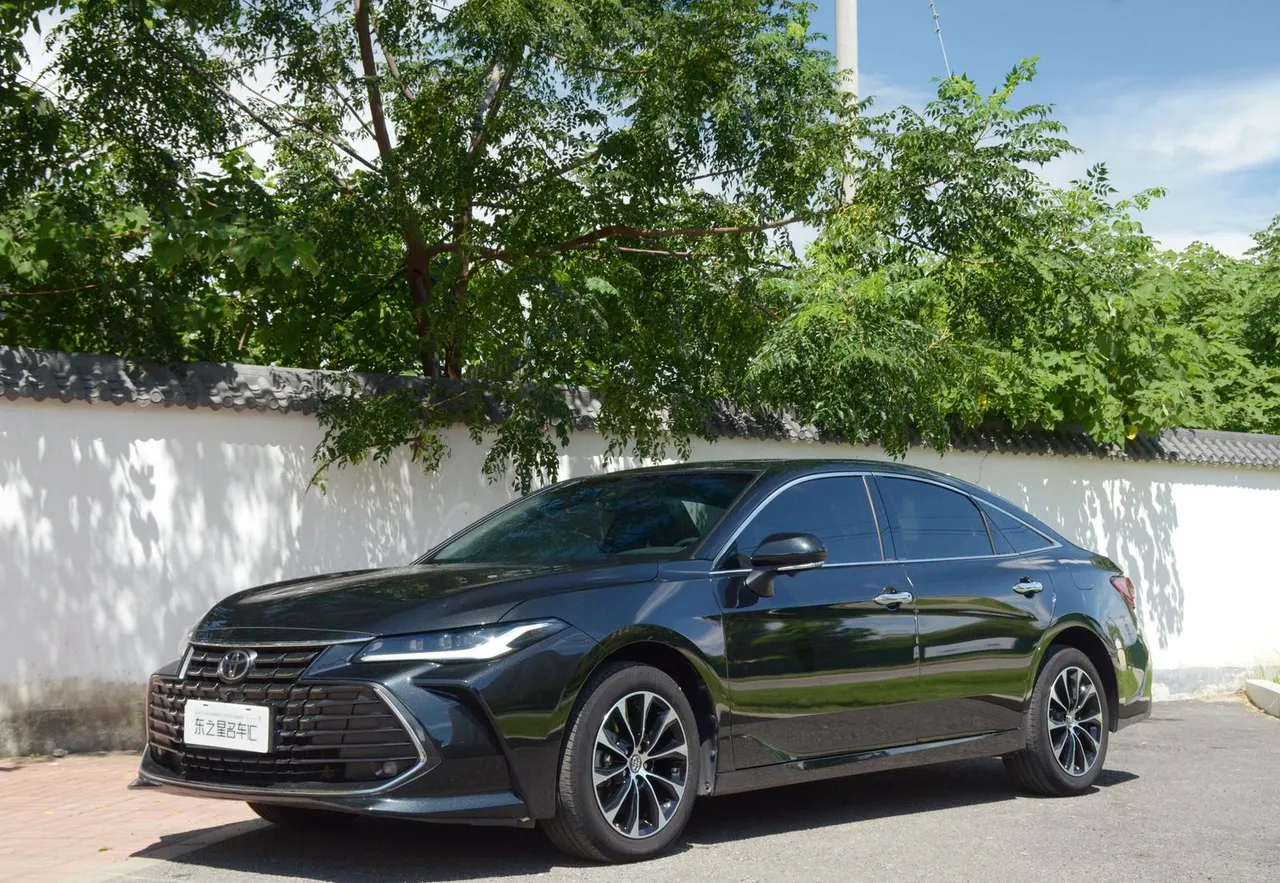 2023 Toyota Avalon 2.0L CVT Luxury