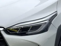 2022 Toyota Yaris L Zhixuan X 1.5L CVT Luxury Plus, белый — фото 19