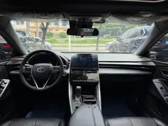 2022 Toyota Avalon 2.0L Luxury, чёрный — фото 5
