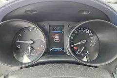 2021 Toyota C-HR 2.0L Comfort, белый — фото 17