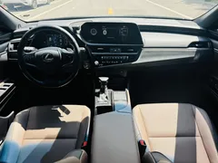 2022 Lexus ES 200 Excellence, чёрный — фото 7