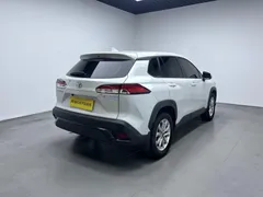 2022 Toyota Frontlander 2.0L CVT Leading, белый — фото 7