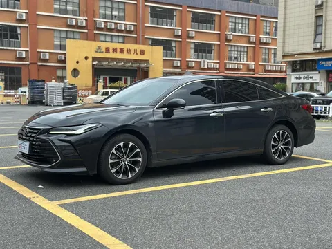 2023 Toyota Avalon 2.0L CVT Luxury