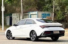 2023 Hyundai Elantra 1.5L CVT GLX Elite, белый — фото 5