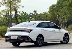 2023 Hyundai Elantra 1.5L CVT GLX Elite, белый — фото 7