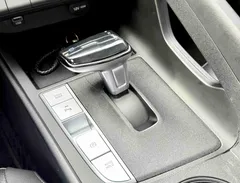 2023 Hyundai Elantra 1.5L CVT GLX Elite, белый — фото 17