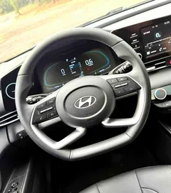 2023 Hyundai Elantra 1.5L CVT GLX Elite, белый — фото 18