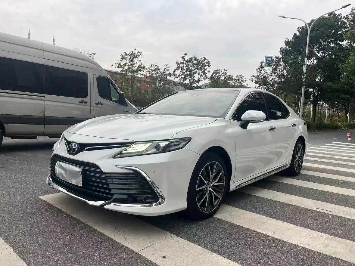 2023 Toyota Camry 2.5G Luxury