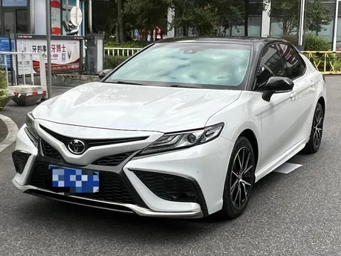 2021 Toyota Camry 2.5S Fashion