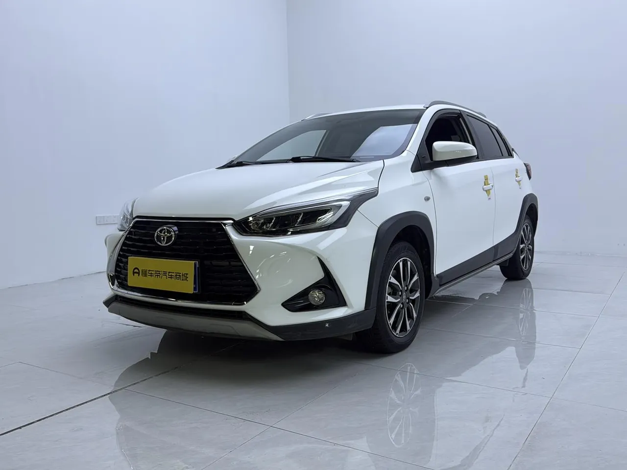 2022 Toyota Yaris L Zhixuan X 1.5L CVT Luxury Plus