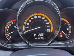 2022 Toyota Yaris L Zhixuan X 1.5L CVT Luxury Plus, белый — фото 10