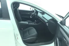 2022 Mazda Mazda3 2.0L AT, белый — фото 6
