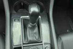 2022 Mazda Mazda3 2.0L AT, белый — фото 16