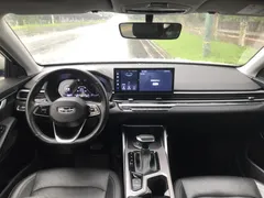 2022 Geely Emgrand 4th Gen 1.5L CVT Premium, белый — фото 7