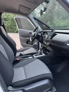 2023 Honda Fit 1.5L CVT, белый — фото 6
