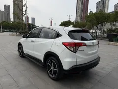 2022 Honda Vezel 1.5L CVT Pioneer, белый — фото 4