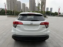 2022 Honda Vezel 1.5L CVT Pioneer, белый — фото 5