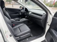 2022 Honda Vezel 1.5L CVT Pioneer, белый — фото 10