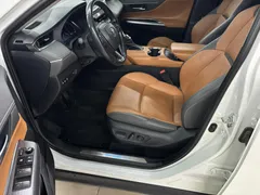 2023 Toyota Venza 2.0L CVT 2WD Premium, белый — фото 6
