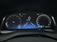 2023 Toyota Venza 2.0L CVT 2WD Premium, белый — фото 9