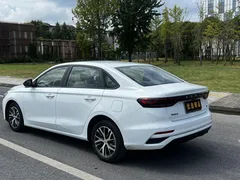 2023 Geely Emgrand 1.5L CVT Luxury Champion 4th Gen, белый — фото 10