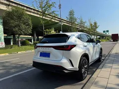2023 Lexus NX 260 2WD, белый — фото 4