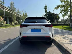 2023 Lexus NX 260 2WD, белый — фото 5