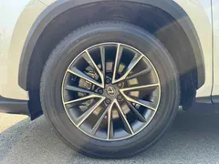 2023 Lexus NX 260 2WD, белый — фото 16