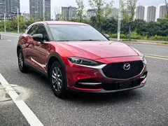 2021 Mazda CX-4 2.0L 2WD Skyactiv Vitality, красный — фото 3