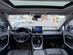 2022 Toyota RAV4 2.0L CVT 4WD Fashion, белый — фото 5