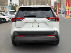 2022 Toyota RAV4 2.0L CVT 4WD Fashion, белый — фото 8