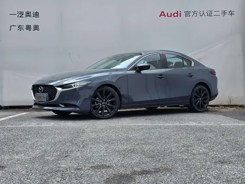 2022 Mazda Mazda3 2.0L AT